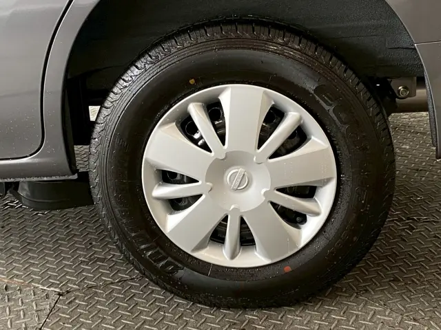 日産 バネットバン 3BF-VNM20(4WD)の写真37