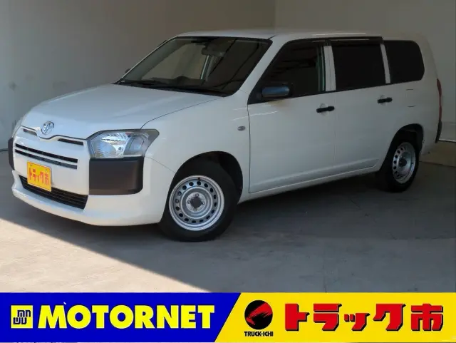 トヨタ サクシードバン ＤＢＥ-ＮＣＰ160Ｖ(2WD)の写真1