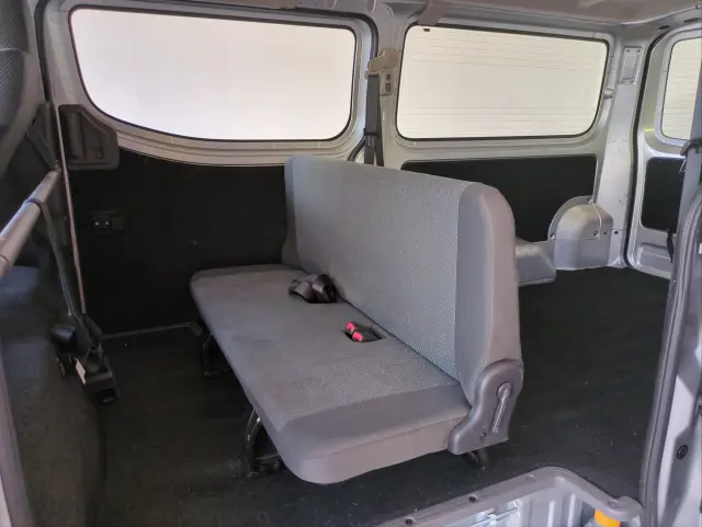 日産 キャラバン CBF-VR2E26(2WD)の写真4