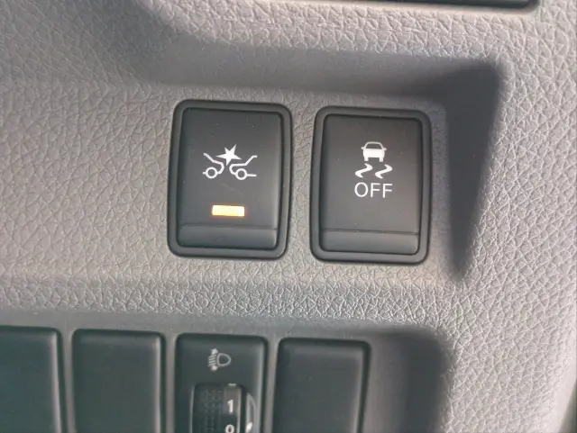 日産 キャラバン CBF-VR2E26(2WD)の写真11