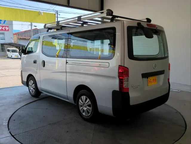 日産 キャラバン CBF-VR2E26(2WD)の写真34