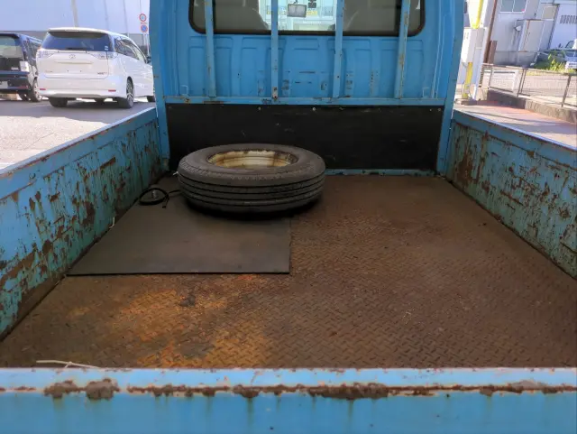 いすゞ エルフ TRG-NJR85Aの写真6