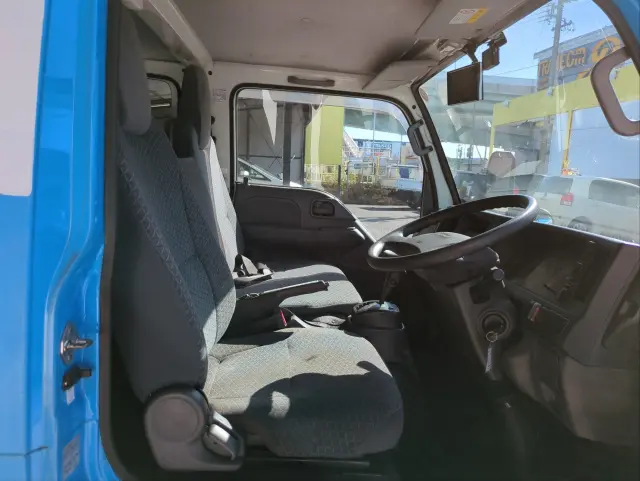 いすゞ エルフ TRG-NJR85Aの写真19