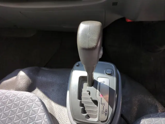 いすゞ エルフ TRG-NJR85Aの写真24