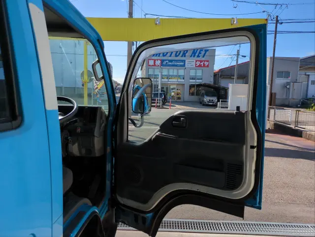 いすゞ エルフ TRG-NJR85Aの写真27