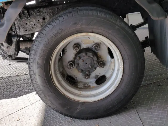 いすゞ エルフ TRG-NJR85Aの写真38