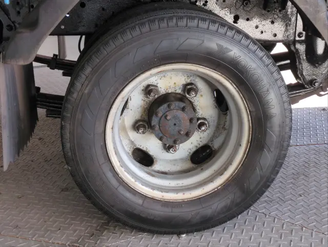 いすゞ エルフ TRG-NJR85Aの写真41