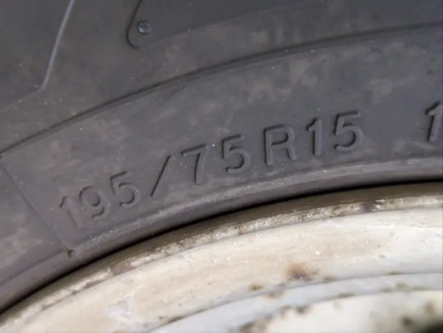 いすゞ エルフ TRG-NJR85Aの写真42