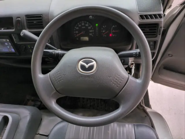 マツダ ボンゴトラック DBF-SLP2T(2WD)の写真6