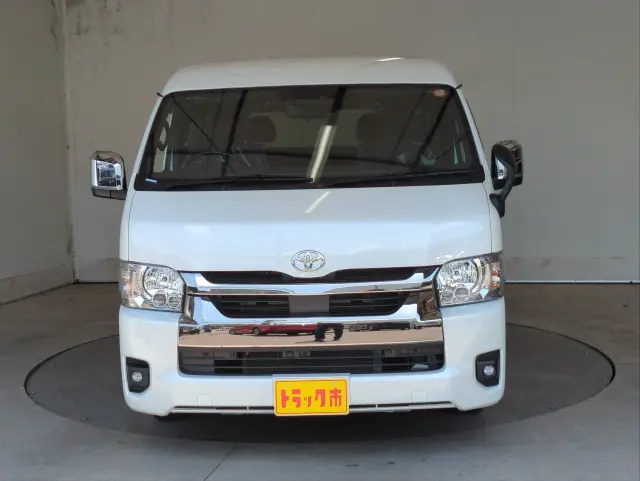トヨタ ハイエースバン 3DF-GDH211K(2WD)の写真32