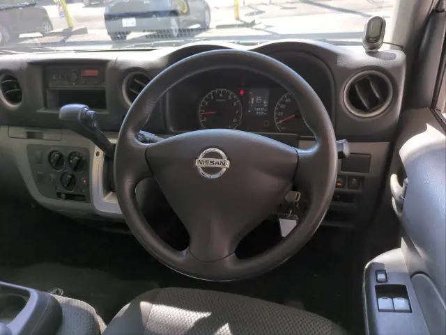 日産 キャラバン ＣＢＦ-ＶＲ2Ｅ26の写真6