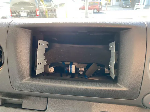 日産 キャラバン 3DF-VN2E26(2WD)の写真8