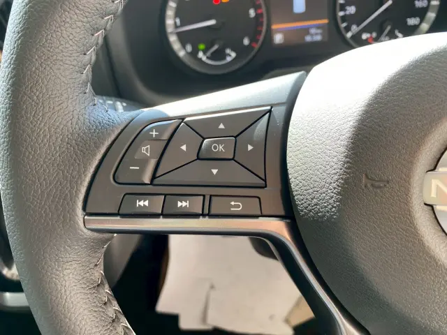 日産 キャラバン 3DF-VN2E26(2WD)の写真21