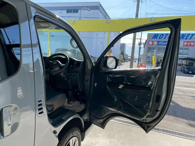 日産 キャラバン 3DF-VN2E26(2WD)の写真29