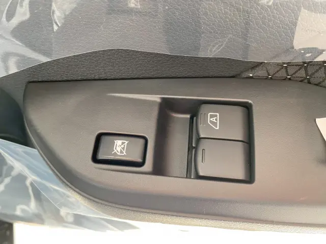 日産 キャラバン 3DF-VN2E26(2WD)の写真30