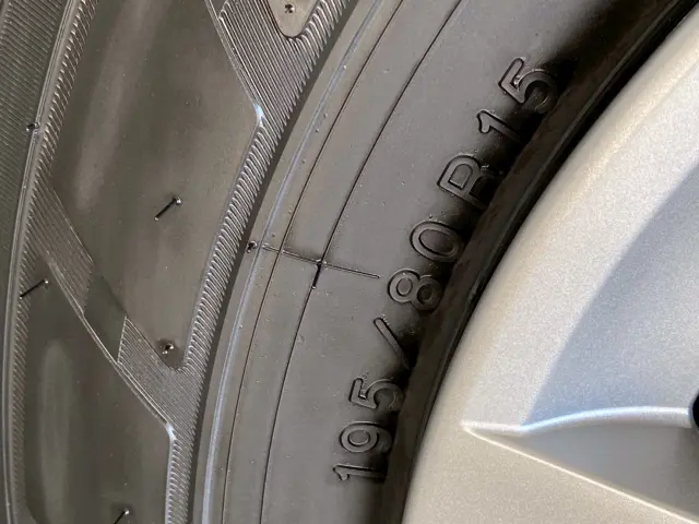 日産 キャラバン 3DF-VN2E26(2WD)の写真43