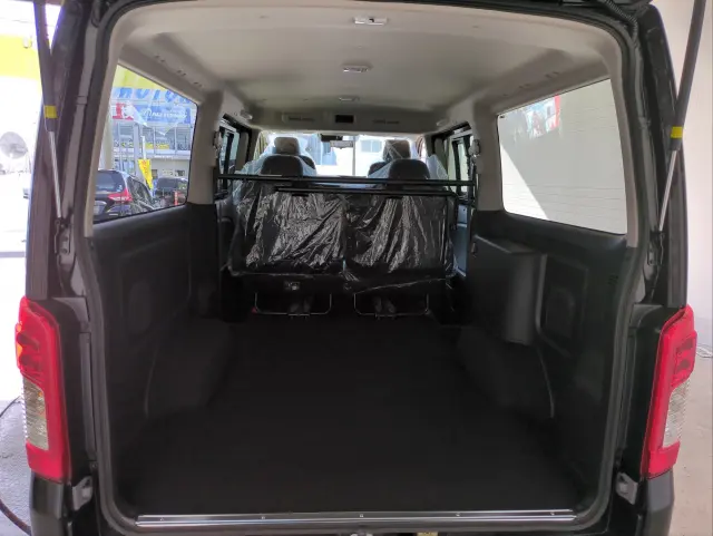 日産 キャラバン 3DF-VN2E26(4WD)の写真5