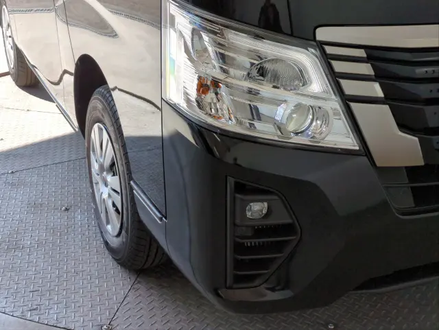 日産 キャラバン 3DF-VN2E26(4WD)の写真14