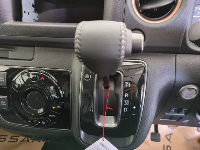 日産 キャラバン 3DF-VN2E26(4WD)の写真22