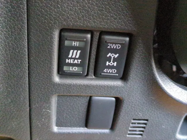 日産 キャラバン 3DF-VN2E26(4WD)の写真25