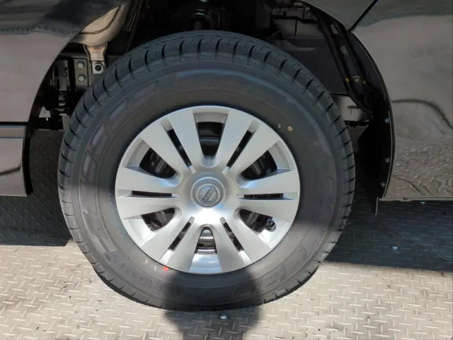 日産 キャラバン 3DF-VN2E26(4WD)の写真41