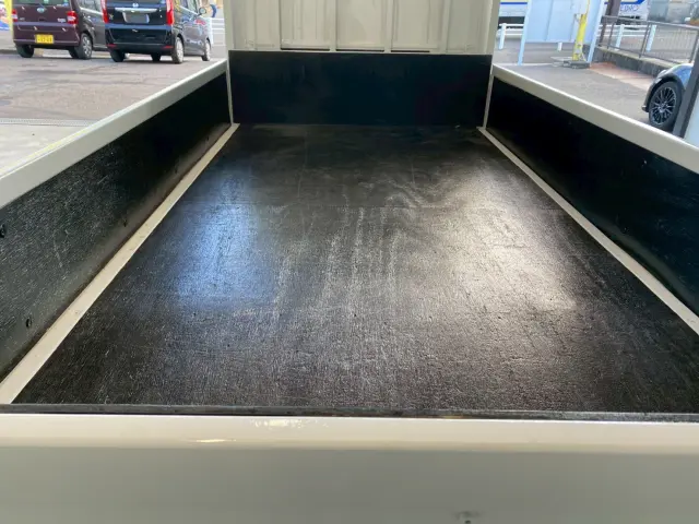 いすゞ エルフ TKG-NHR85Aの写真8