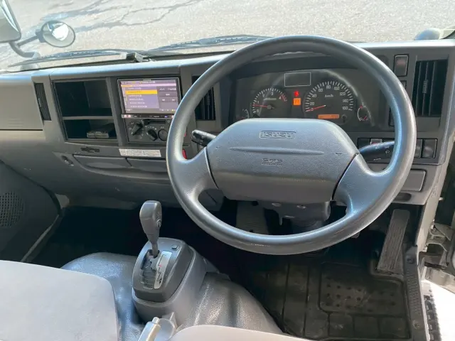 いすゞ エルフ TKG-NHR85Aの写真9