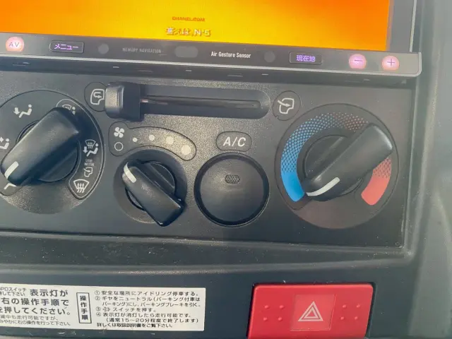 いすゞ エルフ TKG-NHR85Aの写真26