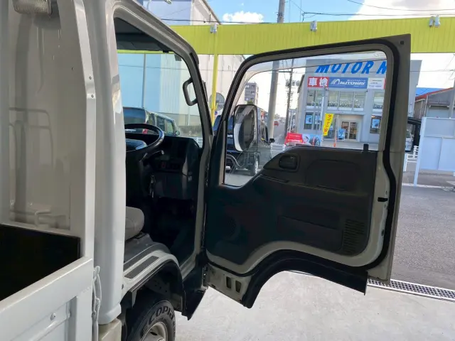 いすゞ エルフ TKG-NHR85Aの写真30