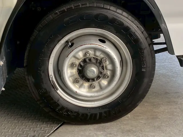 いすゞ エルフ TKG-NHR85Aの写真42