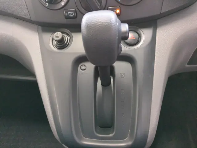 日産 バネットバン DBF-VM20(2WD)の写真21