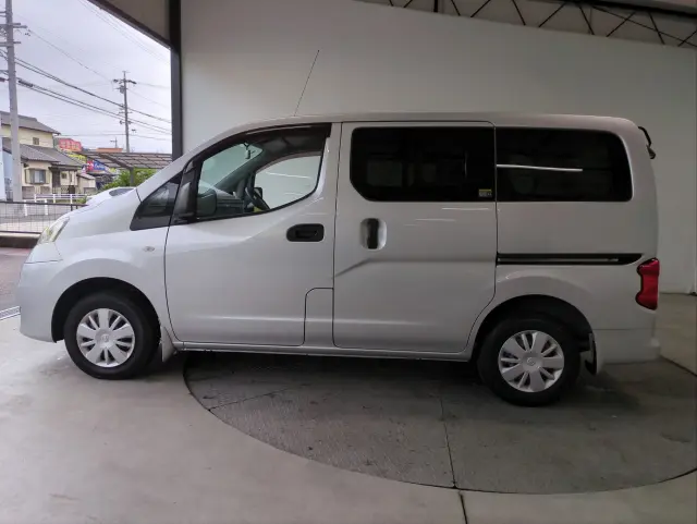 日産 バネットバン DBF-VM20(2WD)の写真32