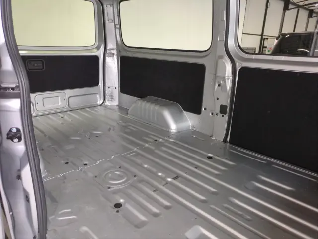 日産 キャラバン ＬＤＦ-ＶＷ２Ｅ26(2WD)の写真17