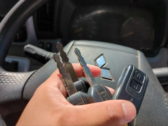 三菱 キャンター 2RG-FEA20の写真13