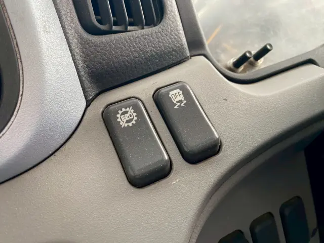 三菱 キャンター 2RG-FEA20の写真13