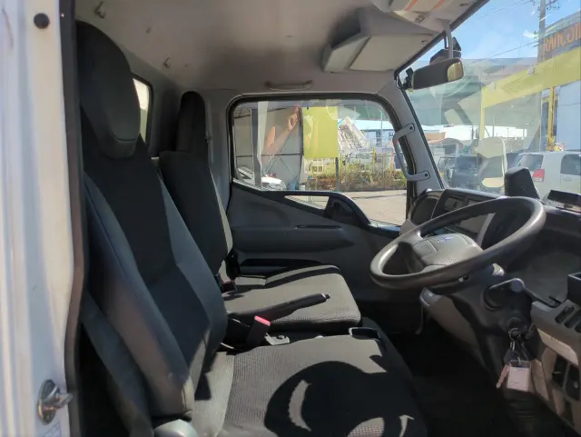 三菱 キャンター 2RG-FEA20の写真19