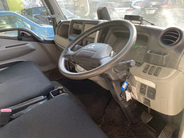 三菱 キャンター 2RG-FEA20の写真20