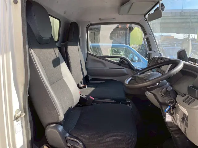 三菱 キャンター 2RG-FEA20の写真21