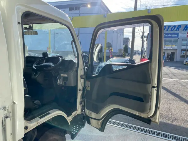 三菱 キャンター 2RG-FEA20の写真33