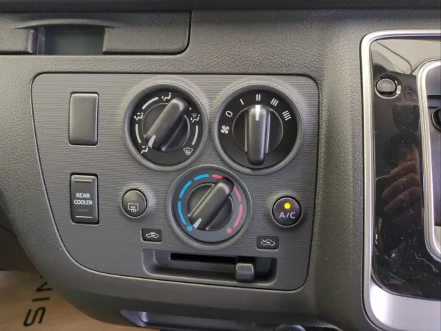 日産 キャラバン 3DF-VN2E26の写真22