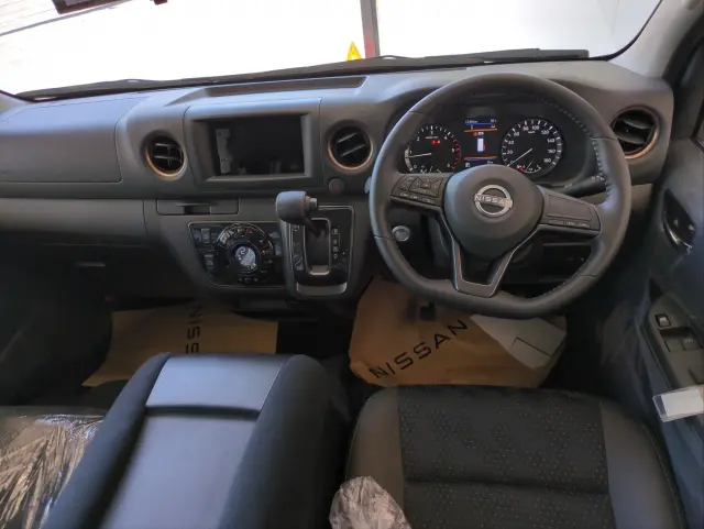 日産 キャラバン 3DF-VN2E26(2WD)の写真6