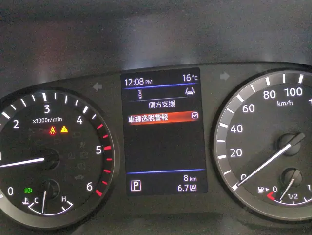 日産 キャラバン 3DF-VN2E26(2WD)の写真27