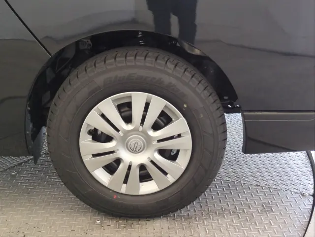 日産 キャラバン 3DF-VN2E26(2WD)の写真42