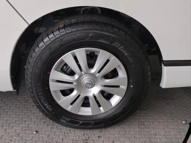 日産 キャラバン 3DVN2E26(2WD)の写真15