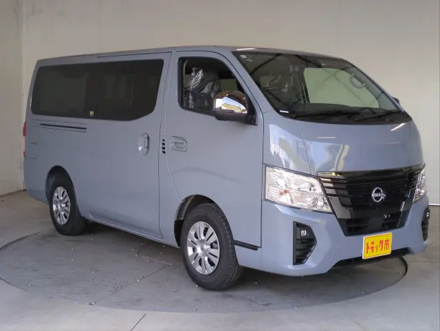 日産 キャラバン 3DF-VN2E26(2WD)の写真12