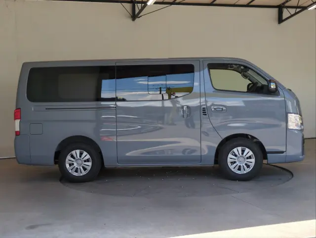 日産 キャラバン 3DF-VN2E26(2WD)の写真36