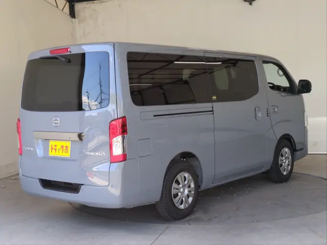 日産 キャラバン 3DF-VN2E26(2WD)の写真37