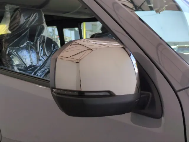 日産 キャラバン 3DF-VN2E26(2WD)の写真46