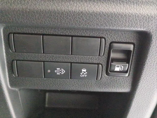 日産 キャラバン 3DF-VN2E26(2WD)の写真10