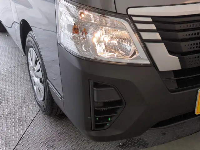 日産 キャラバン 3DF-VN2E26(2WD)の写真14